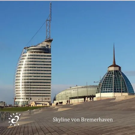 De Tuunkrueper Mit Deichblick Nordseeluft Von Der Terrasse Aus Dorumer Neufeld